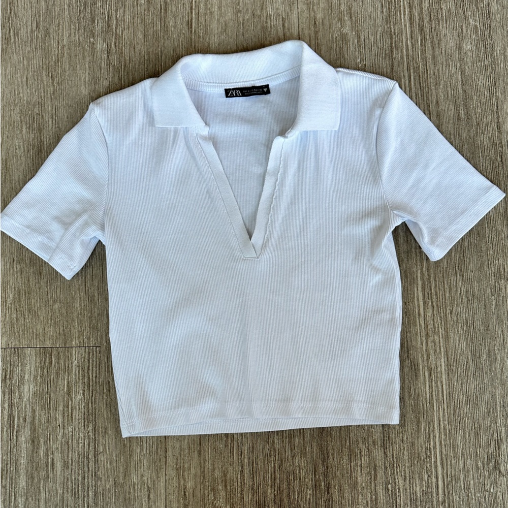 Zara Women’s Collared Crop Top